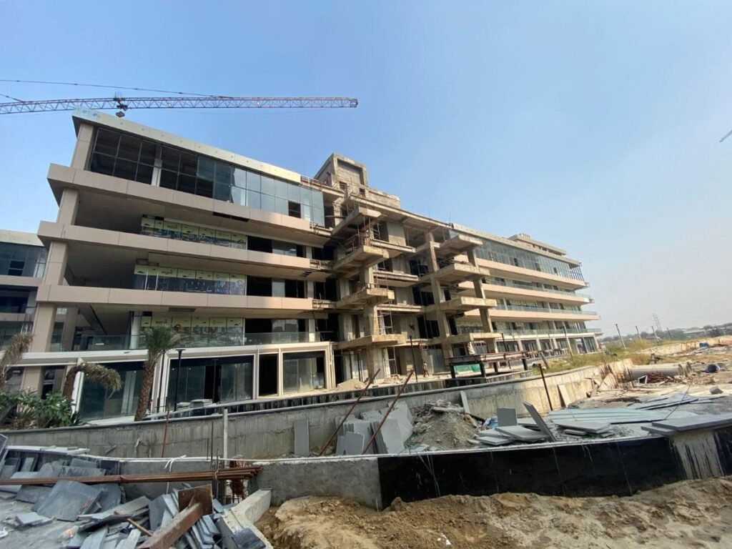 Bhutani Cyberthum Food Court